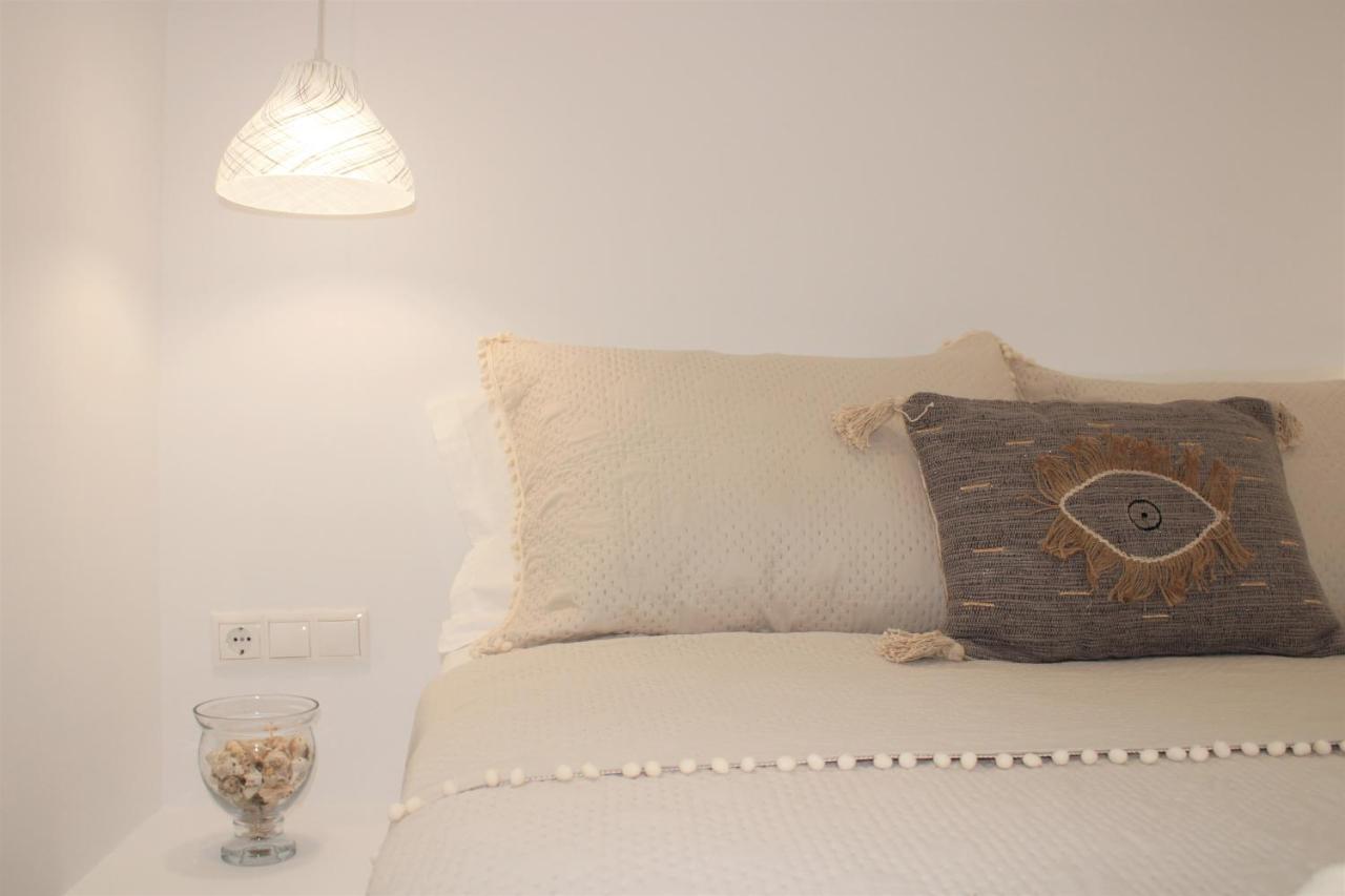 Plaka Philoxenia Apartments Экстерьер фото