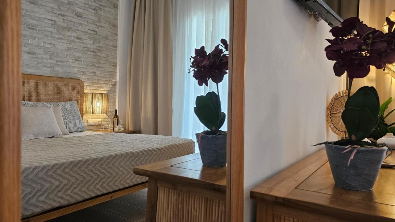 Plaka Philoxenia Apartments Экстерьер фото
